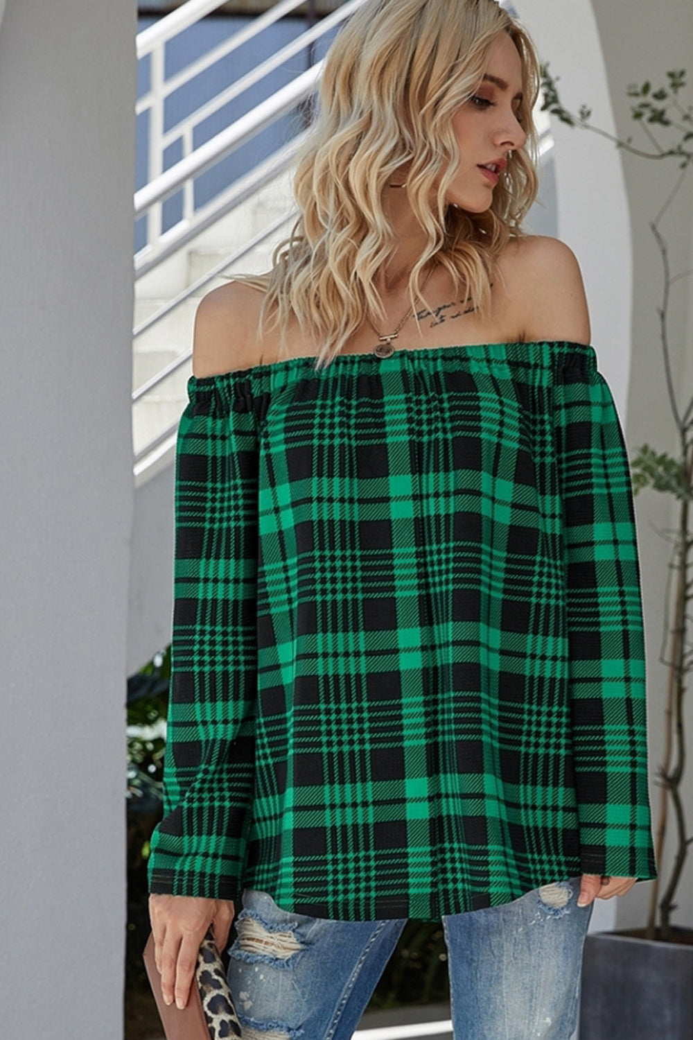 elveswallet Off-the-shoulder Check Sweater