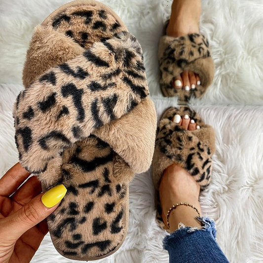 elveswallet Faux Fur Leopard Furry Slippers