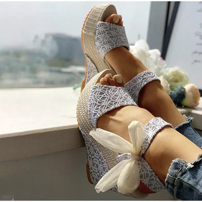 elveswallet Lace Bow Wedges Sandals