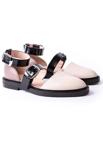 elveswallet Color Contrast Buckle Flats