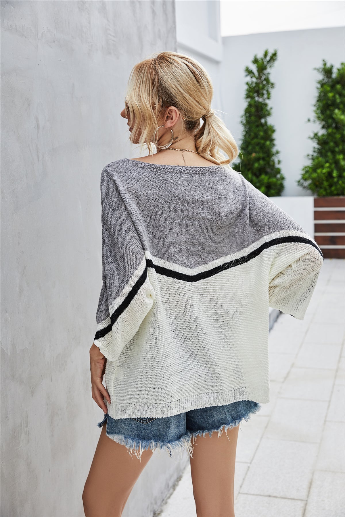 elveswallet Knitted Large Size Bat Sleeve Knit Sweater