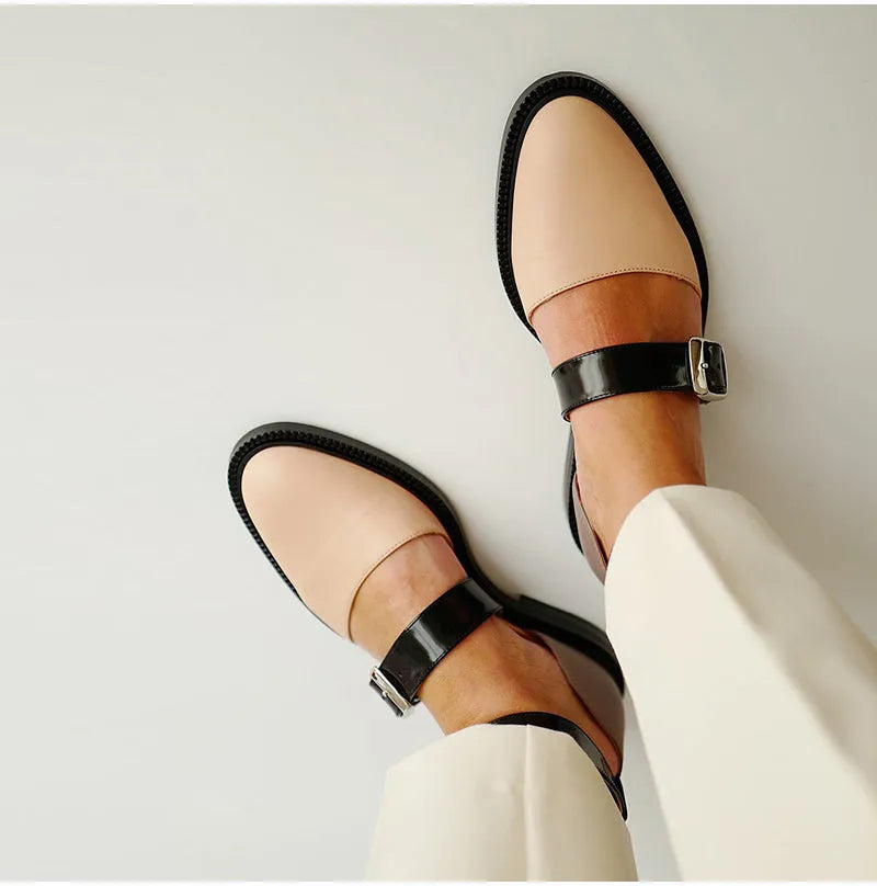 elveswallet Color Contrast Buckle Flats