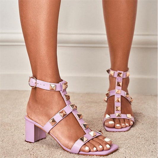 elveswallet Rivet Square High Heels Sandals