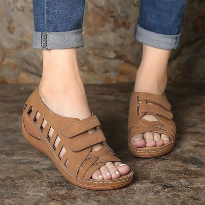 elveswallet Flat Wedges Beach Sandals