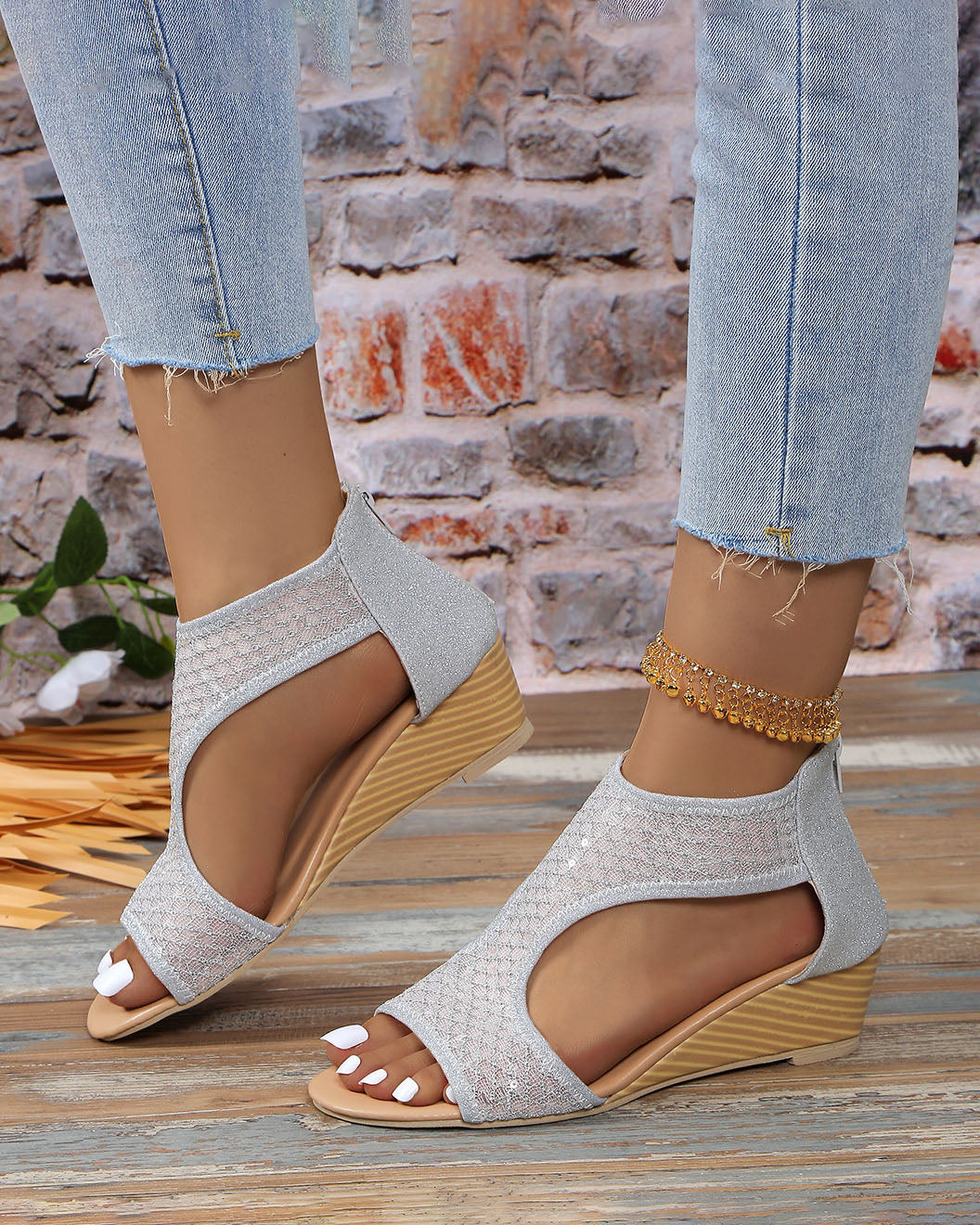 elveswallet Shiny Breathable Mesh Platform Wedge Sandals