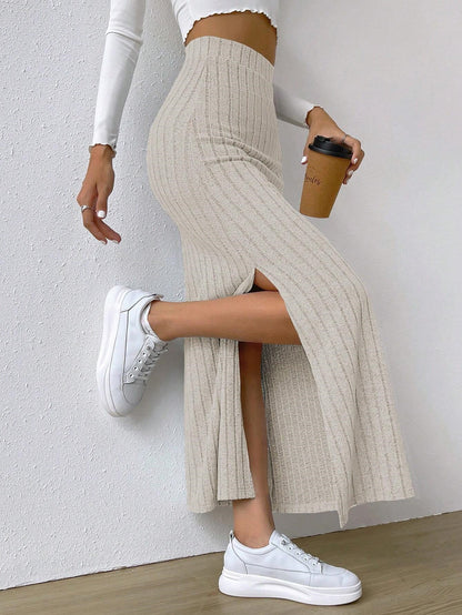 elveswallet CozyKnit High-waisted slim-fitting side slit knitted long skirt