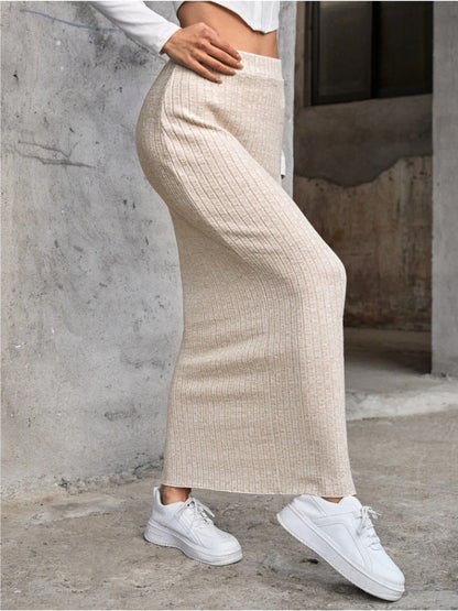 elveswallet CozyKnit High-waisted slim-fitting knitted skirt