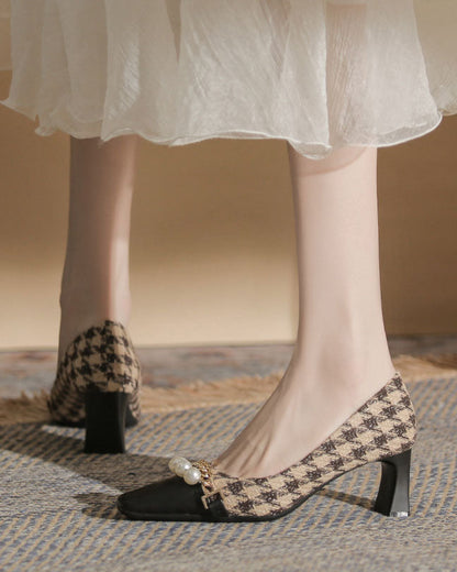 elveswallet Pearl-Embellished Chunky Heel Plaid Velvet Shoes