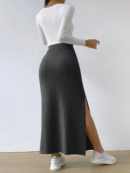 elveswallet CozyKnit High-waisted slim-fitting side slit knitted long skirt