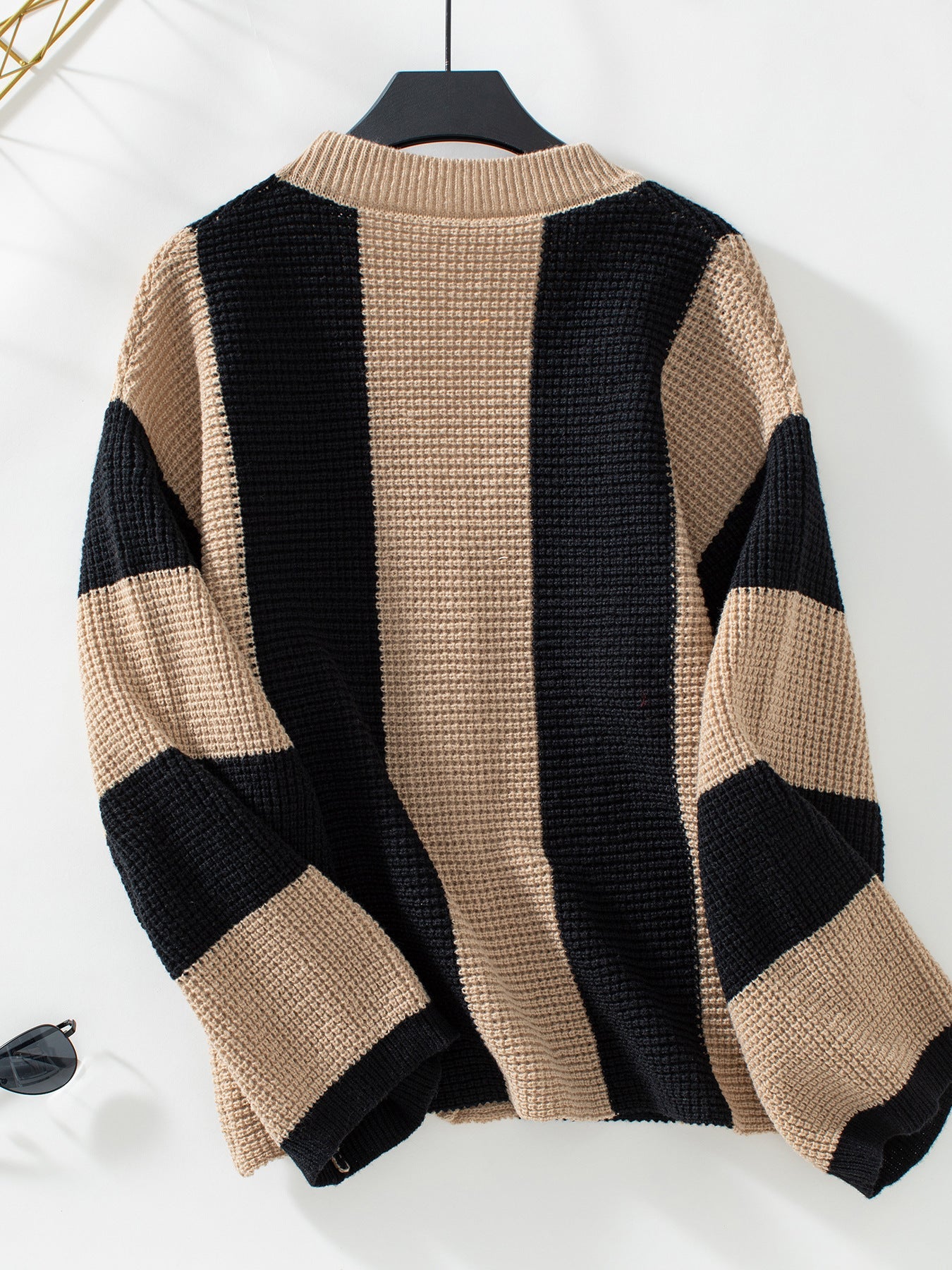 elveswallet Loose vertical striped button-down knitted cardigan