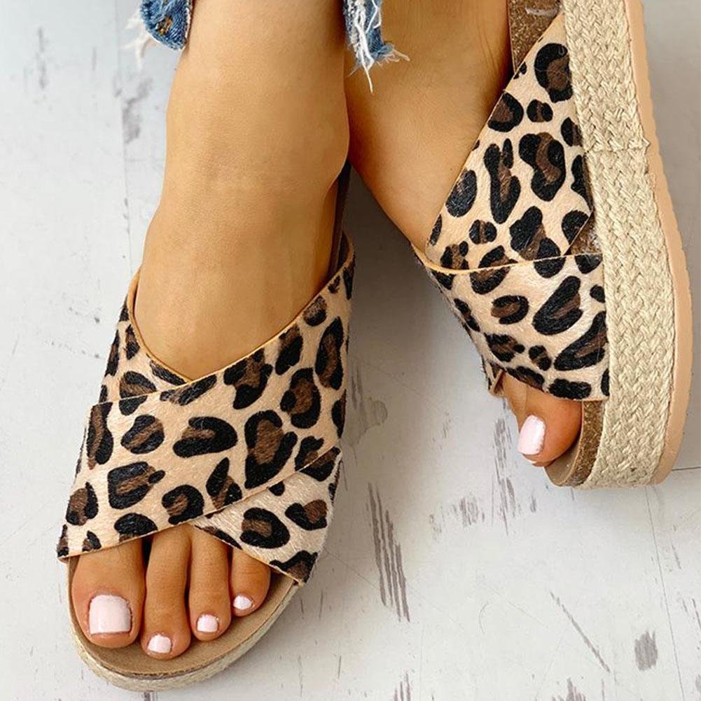 elveswallet Constan Leopard Flat Slippers