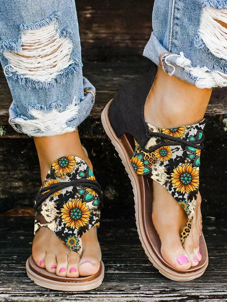 Elveswallet Sunflower Turquoise Cow Flat Thong Sandals