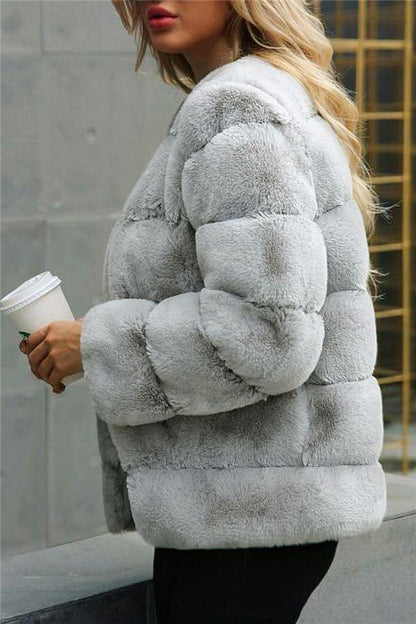 elveswallet Elegant Thick Fluffy Faux Fur Coat - Light Gray