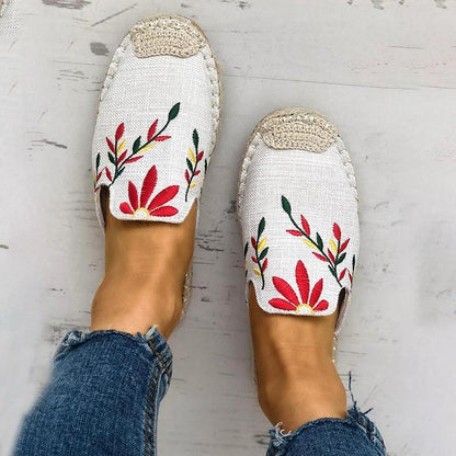 elveswallet Embroidered Espadrille Flat Slippers