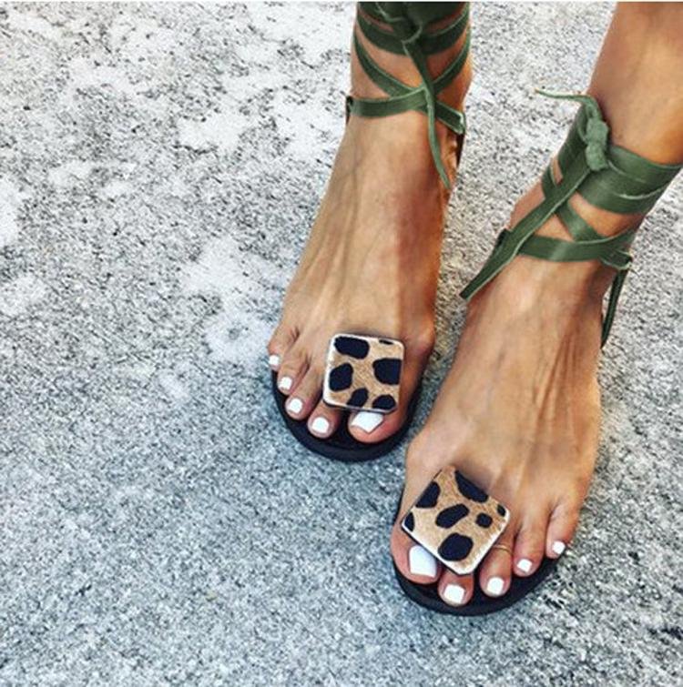 elveswallet Open Toe Leopard Strap Sandals